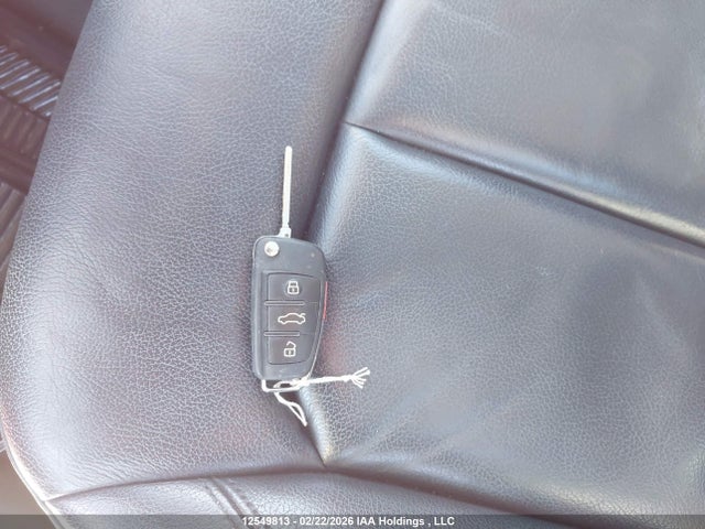 WAUB8GFF7G1042589 Audi A3 PREMIUM
