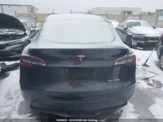 7SAYGDEE4SF270737 Tesla Model Y Long Range