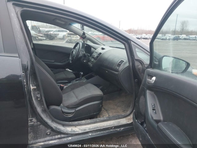 KIA FORTE LX 2016 KNAFX4A68G5484610 Image 5