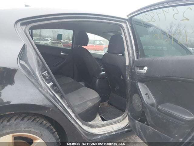 KIA FORTE LX 2016 KNAFX4A68G5484610 Image 8