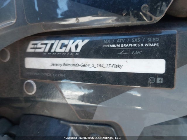 2BPSTMHC3HV000282 Skidoo Skidoo