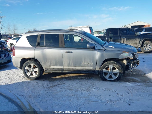 1C4NJDAB0GD771118 Jeep Compass Sport/north