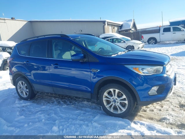 1FMCU9GD4JUC81479 Ford ESCAPE SE