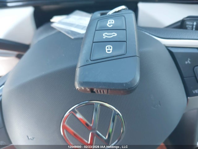 3VV8C7B29SM033243 Volkswagen TAOS S