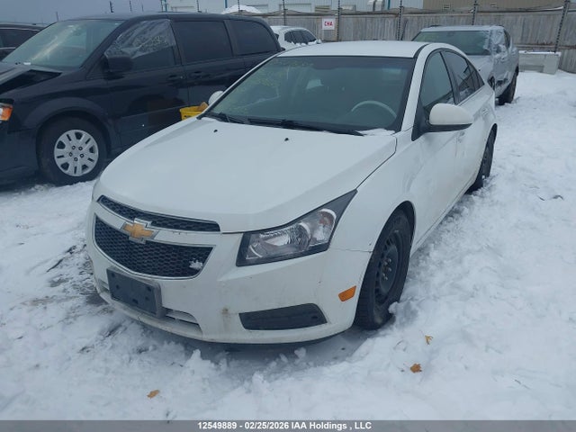 1G1PE5SB2E7259625 Chevrolet Cruze 2lt