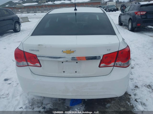 1G1PE5SB2E7259625 Chevrolet Cruze 2lt