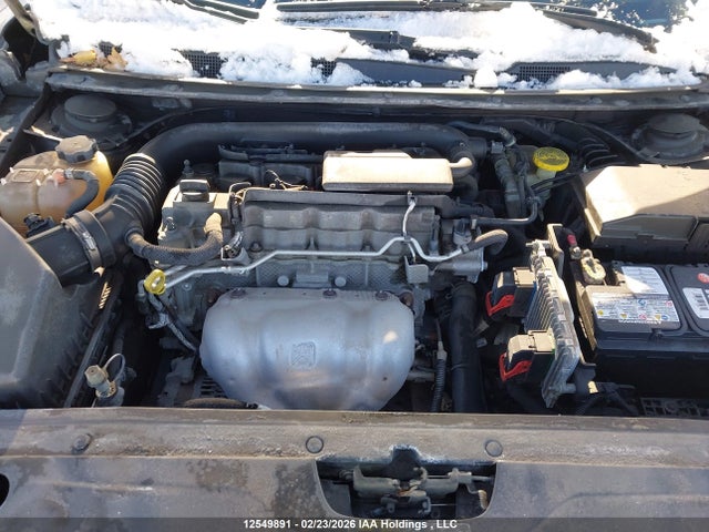 12549891 :رقم المزاد ، 1C3CCCFB5FN682730 vin ، 2015 Chrysler 200 Lx مزاد بيع