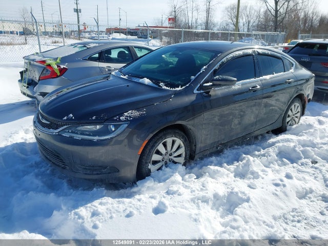 12549891 :رقم المزاد ، 1C3CCCFB5FN682730 vin ، 2015 Chrysler 200 Lx مزاد بيع