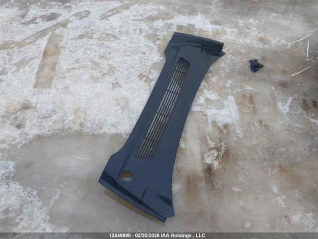 Продажа на аукционе авто 2024 Tesla Model Y, vin: LRWYGDEE5RC642149, номер лота: 12549898