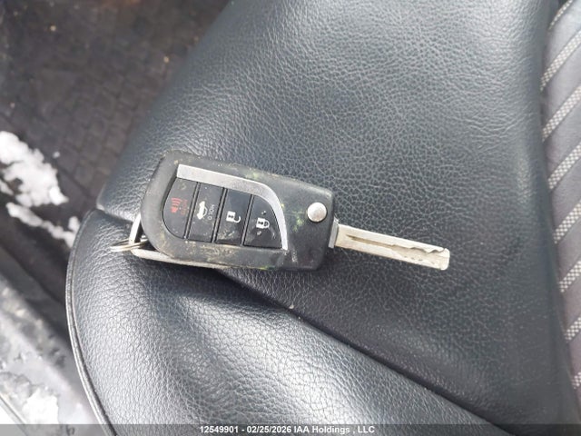 4T1B11HK2KU809525 Toyota Camry