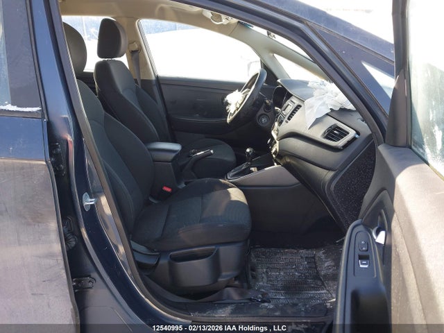 KNAHT8A31G7131177 KIA Rondo Lx/lx Value