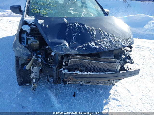 KNAHT8A31G7131177 KIA Rondo Lx/lx Value