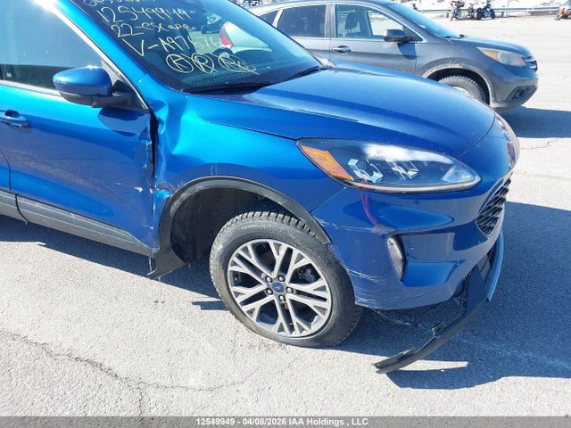 1FMCU9CZ7NUA97676 Ford ESCAPE SEL