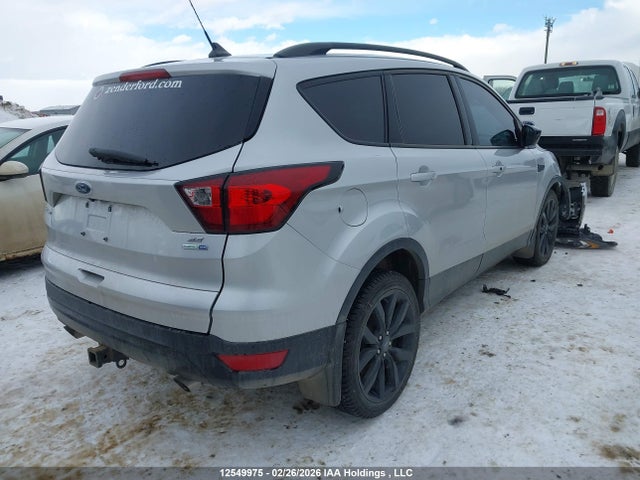 2019 Ford Escape Se მანქანა იყიდება აუქციონზე, vin: 1FMCU9GD5KUC10681, აუქციონის ნომერი: 12549975