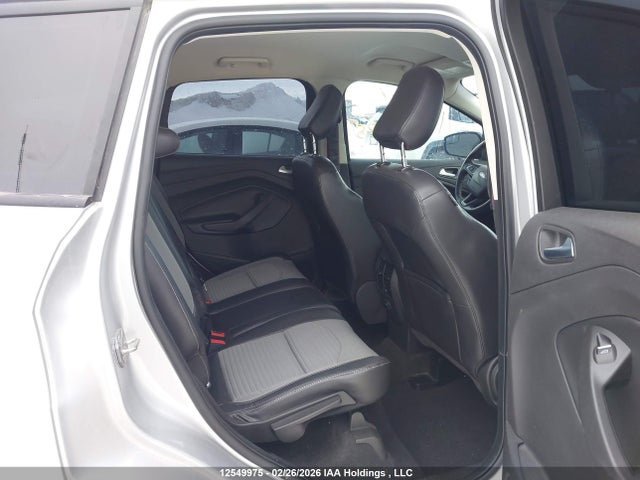 2019 Ford Escape Se მანქანა იყიდება აუქციონზე, vin: 1FMCU9GD5KUC10681, აუქციონის ნომერი: 12549975