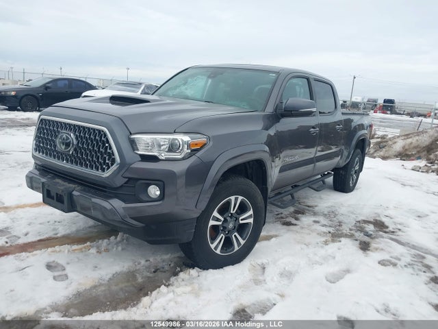12549986 :رقم المزاد ، 5TFDZ5BN0KX046533 vin ، 2019 Toyota Tacoma مزاد بيع