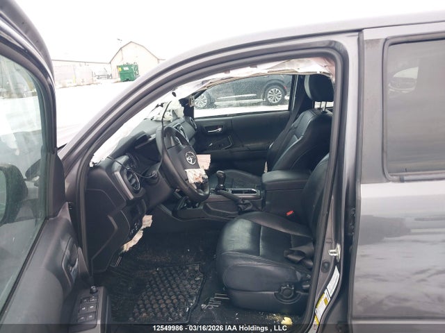 12549986 :رقم المزاد ، 5TFDZ5BN0KX046533 vin ، 2019 Toyota Tacoma مزاد بيع