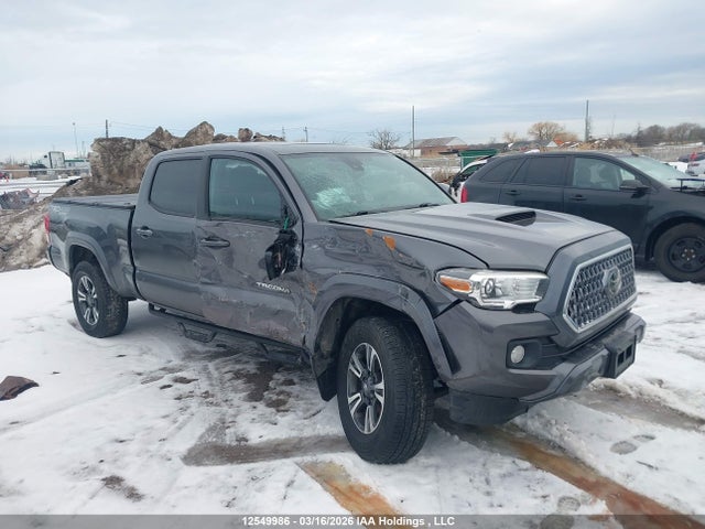 12549986 :رقم المزاد ، 5TFDZ5BN0KX046533 vin ، 2019 Toyota Tacoma مزاد بيع
