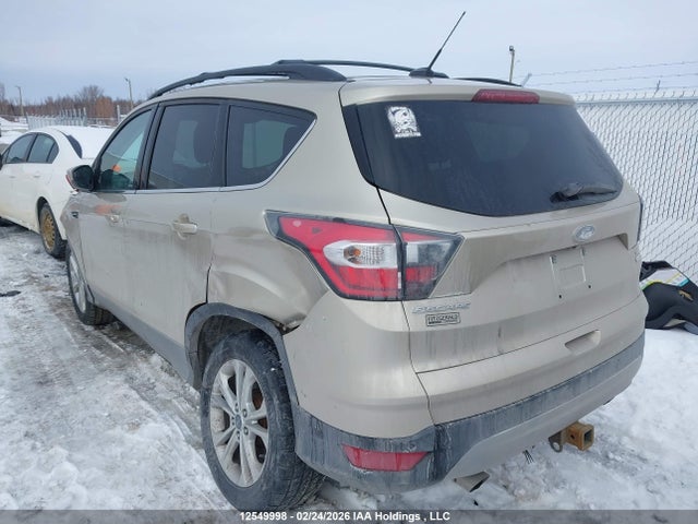 1FMCU9G97HUA66426 Ford ESCAPE SE