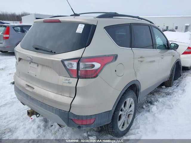1FMCU9G97HUA66426 Ford ESCAPE SE