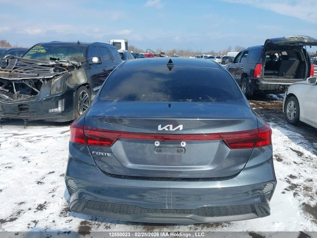 12550023 :رقم المزاد ، 3KPF24AD2PE614739 vin ، 2023 Kia Forte مزاد بيع