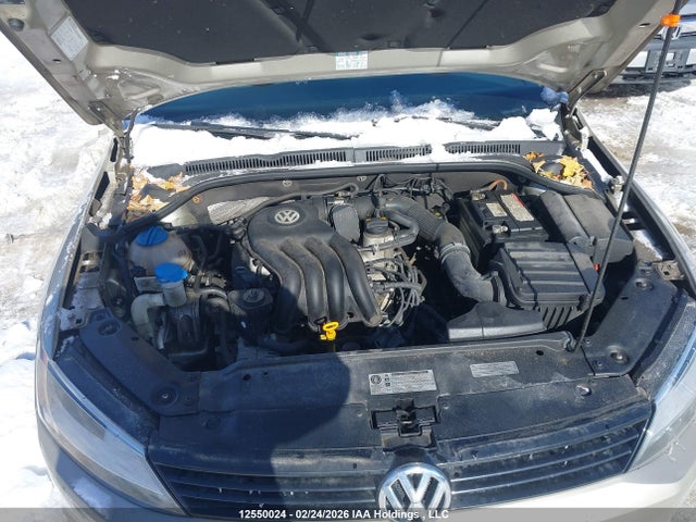 2013 Volkswagen Jetta 2.0l Trendline/2.0l Trendline+ მანქანა იყიდება აუქციონზე, vin: 3VW2K7AJ9DM283646, აუქციონის ნომერი: 12550024