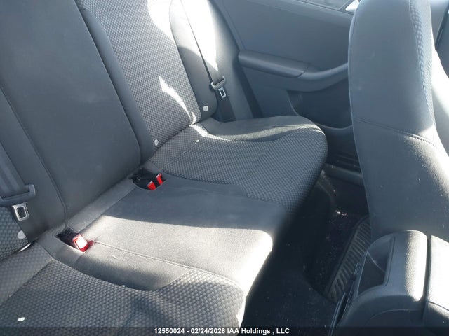 2013 Volkswagen Jetta 2.0l Trendline/2.0l Trendline+ მანქანა იყიდება აუქციონზე, vin: 3VW2K7AJ9DM283646, აუქციონის ნომერი: 12550024