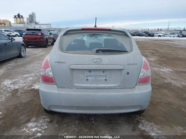 12550031 :رقم المزاد ، KMHCN3BC4AU178782 vin ، 2010 Hyundai Accent Gl مزاد بيع