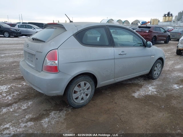 12550031 :رقم المزاد ، KMHCN3BC4AU178782 vin ، 2010 Hyundai Accent Gl مزاد بيع