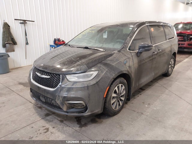 2C4RC1L7XNR107888 Chrysler Pacifica Hybrid Touring L