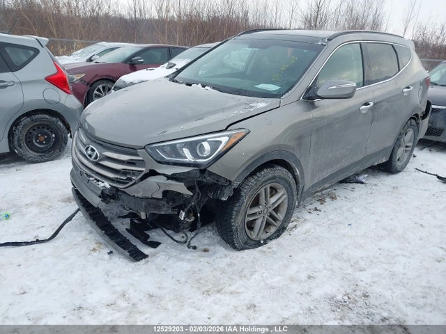 5NMZUDLB7JH061833 Hyundai Santa Fe Sport 2.4 Se