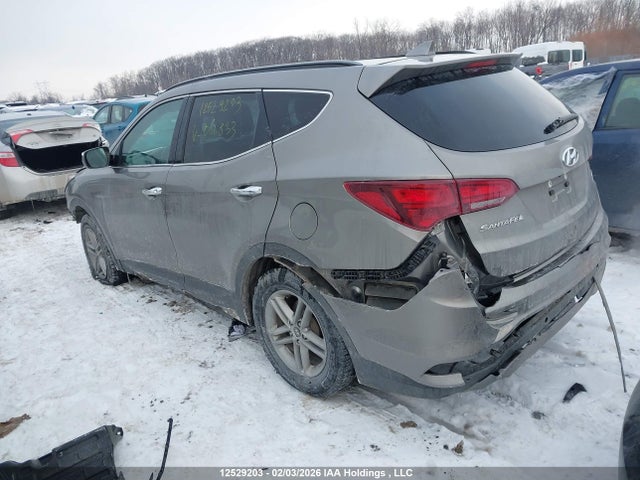 5NMZUDLB7JH061833 Hyundai Santa Fe Sport 2.4 Se