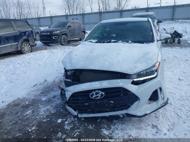 KMHTG6AFXKU004773 Hyundai Veloster 2.0 Gl
