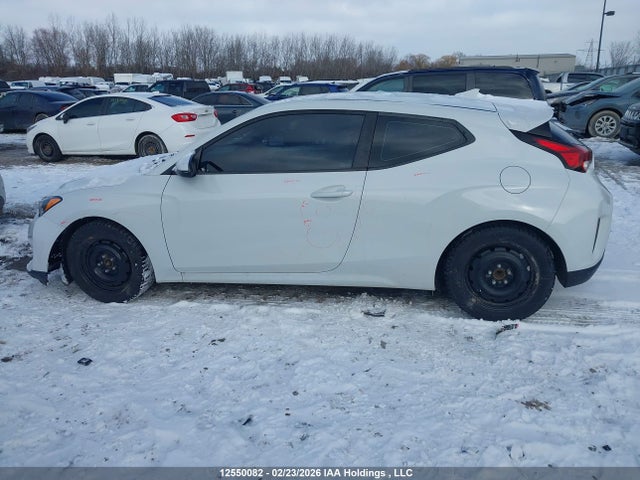 KMHTG6AFXKU004773 Hyundai Veloster 2.0 Gl