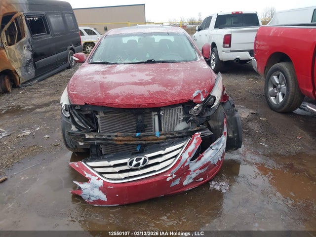 12550107 :رقم المزاد ، 5NPEC4AB0DH566236 vin ، 2013 Hyundai Sonata مزاد بيع