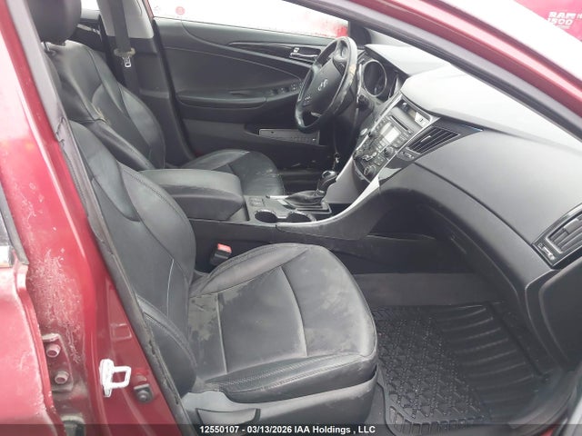 12550107 :رقم المزاد ، 5NPEC4AB0DH566236 vin ، 2013 Hyundai Sonata مزاد بيع