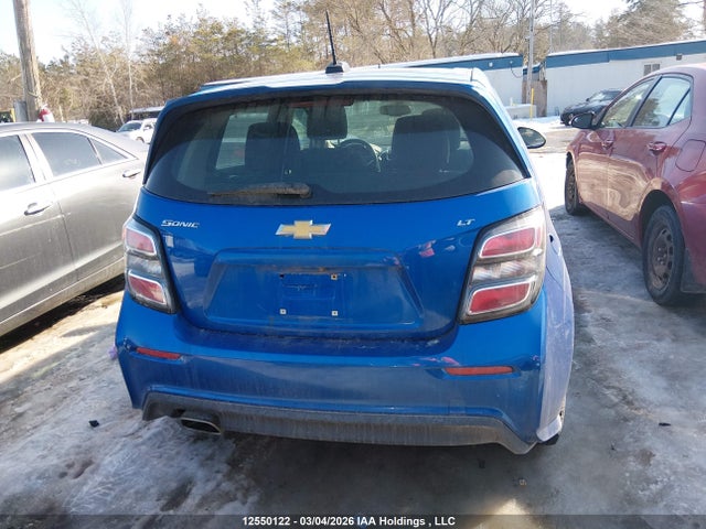 1G1JD6SH8H4173972 Chevrolet SONIC LT
