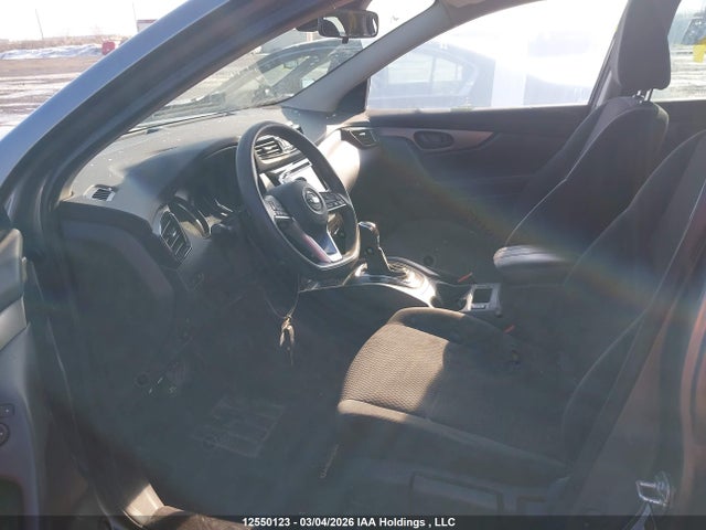 JN1BJ1AW4MW453056 Nissan QASHQAI