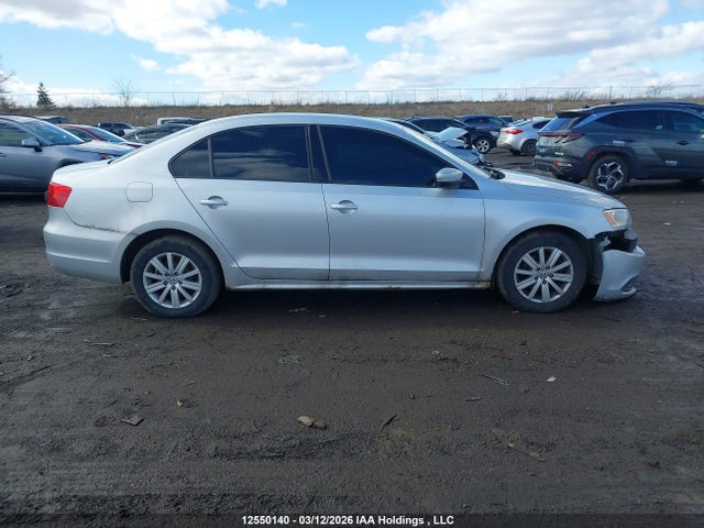 12550140 :رقم المزاد ، 3VWDK7AJ8BM026645 vin ، 2011 Volkswagen Jetta 2.0l Comfortline مزاد بيع