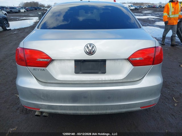 12550140 :رقم المزاد ، 3VWDK7AJ8BM026645 vin ، 2011 Volkswagen Jetta 2.0l Comfortline مزاد بيع