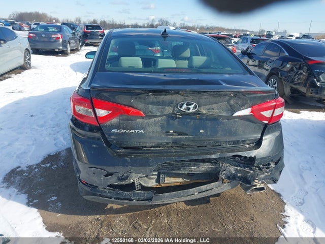 5NPE24AF9FH116075 Hyundai SONATA GLS