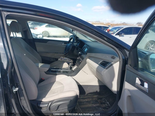 5NPE24AF9FH116075 Hyundai SONATA GLS