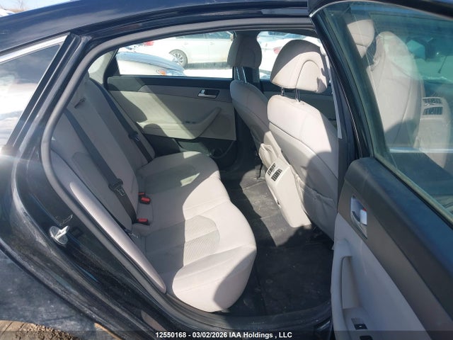 5NPE24AF9FH116075 Hyundai SONATA GLS