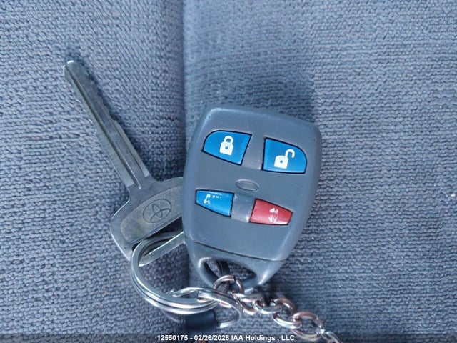 12550175 :رقم المزاد ، 2T1BR32E53C748617 vin ، 2003 Toyota Corolla Ce/le/sport مزاد بيع