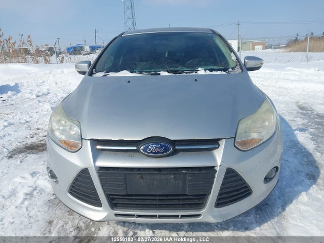 1FADP3K24EL335044 Ford FOCUS SE