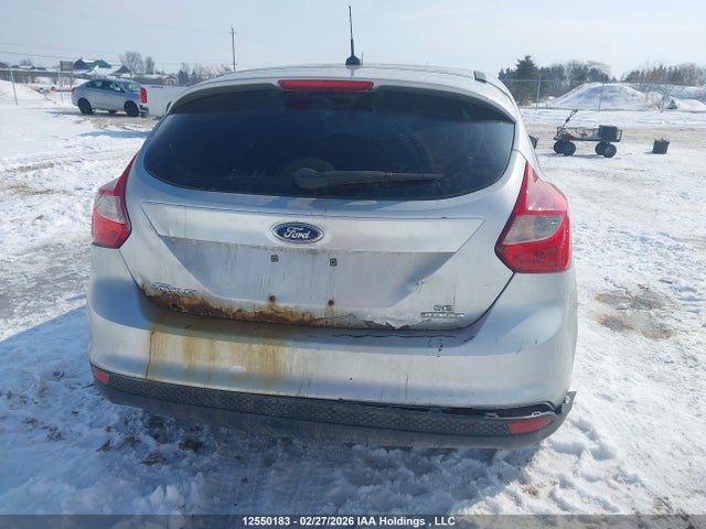 1FADP3K24EL335044 Ford FOCUS SE