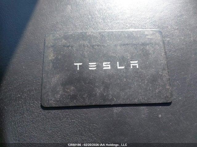 5YJ3E1EB9JF109297 Tesla MODEL 3