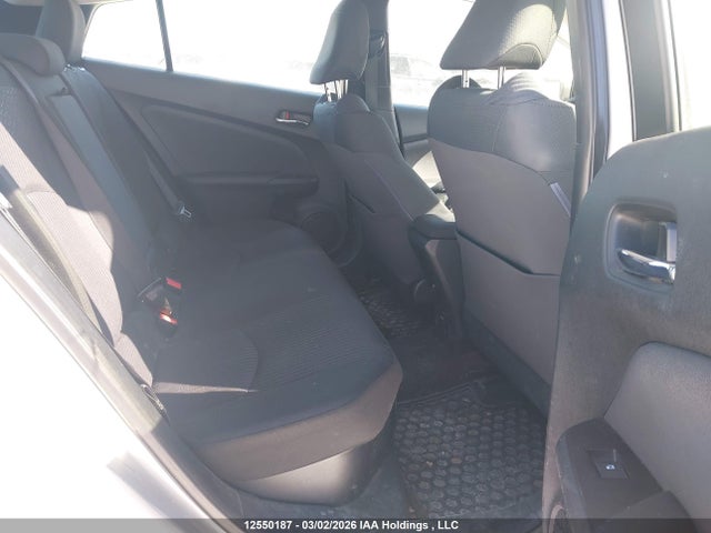 JTDKBRFU0G3017388 Toyota Prius Technology/touring