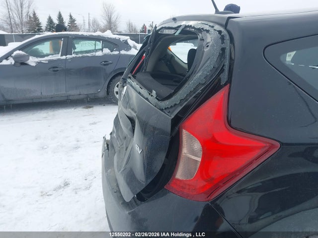 3N1CE2CP4JL363721 Nissan Versa