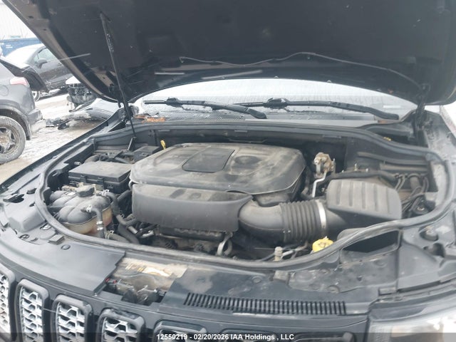 1C4RJFAG5KC678537 Jeep Grand Cherokee Laredo